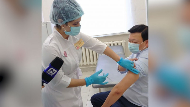 Kazakhstan started mass vaccinations with homegrown QazVac vaccine